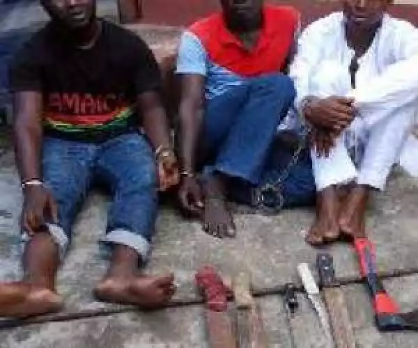 Rapid Response Squad arrest 3 traffic robbers in Lagos